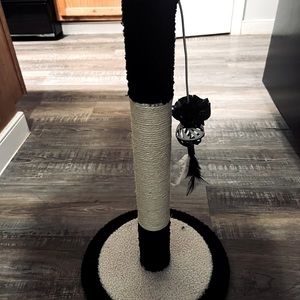 Cat Tower/ Scratch Post